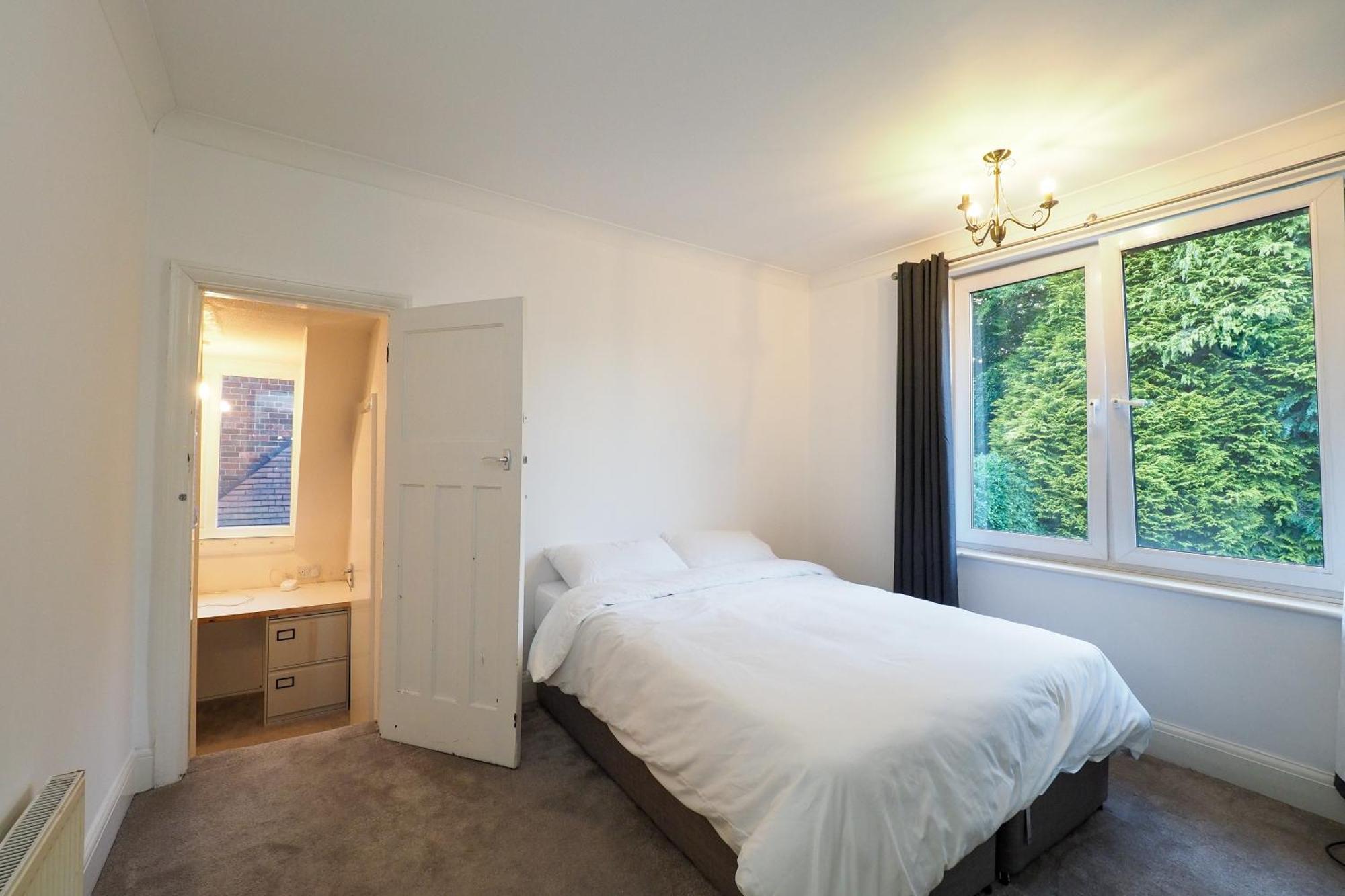 Westmorland - 4 Bedroom House - Free Parking For Up To 7 Cars - Walking Distance To Qmc And University - Ideal For Contractors And Large Groups Nottingham Exterior foto