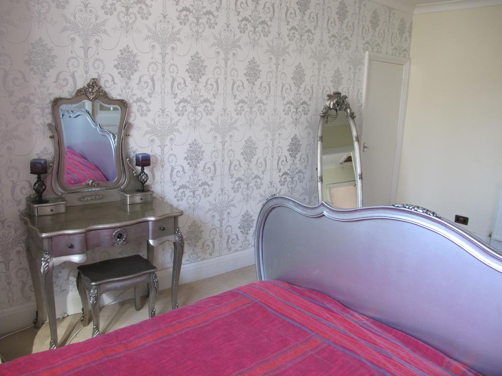Westmorland - 4 Bedroom House - Free Parking For Up To 7 Cars - Walking Distance To Qmc And University - Ideal For Contractors And Large Groups Nottingham Exterior foto