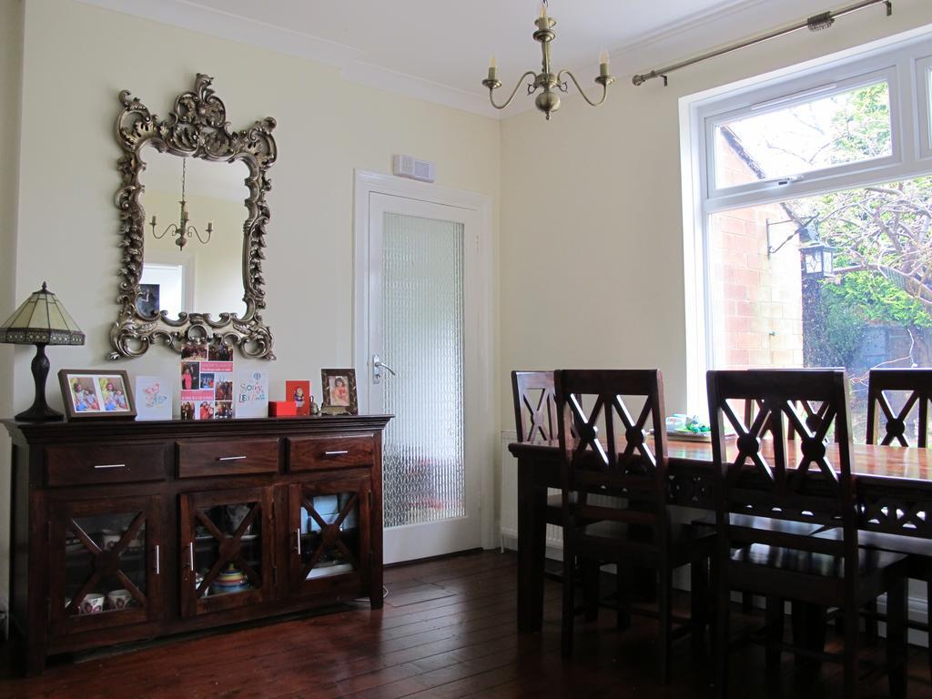 Westmorland - 4 Bedroom House - Free Parking For Up To 7 Cars - Walking Distance To Qmc And University - Ideal For Contractors And Large Groups Nottingham Exterior foto